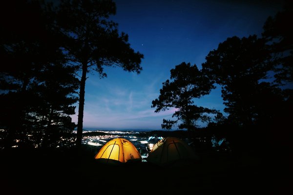 Come le usanze regionali modellano le celebrazioni festive in italia: scopri l'influenza delle tradizioni locali